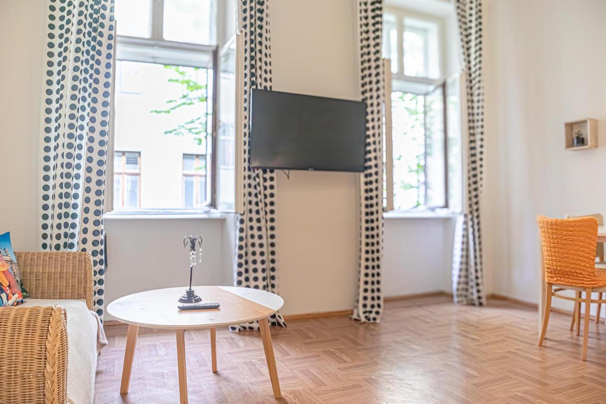 Convenient 1br In The Heart Of * Vienne