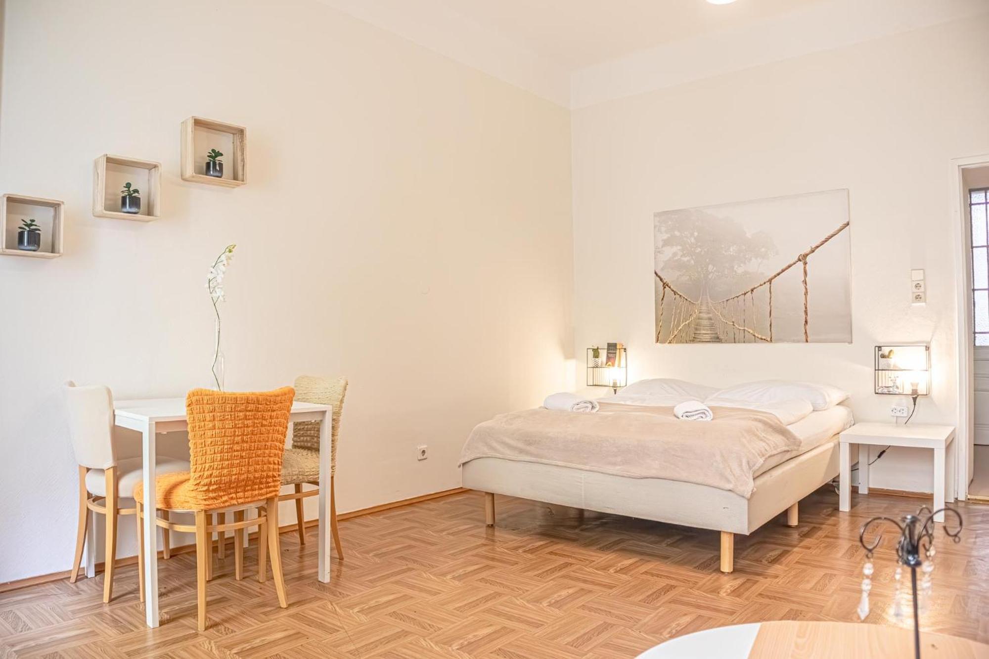 Convenient 1br In The Heart Of Appartement